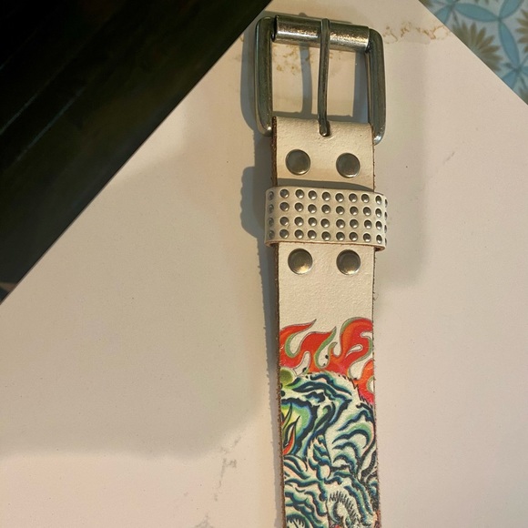 VTG White and Multi Color Ed Hardy Logo Leather Belt with rhinestones & studs 🔩 - Picture 4 of 16